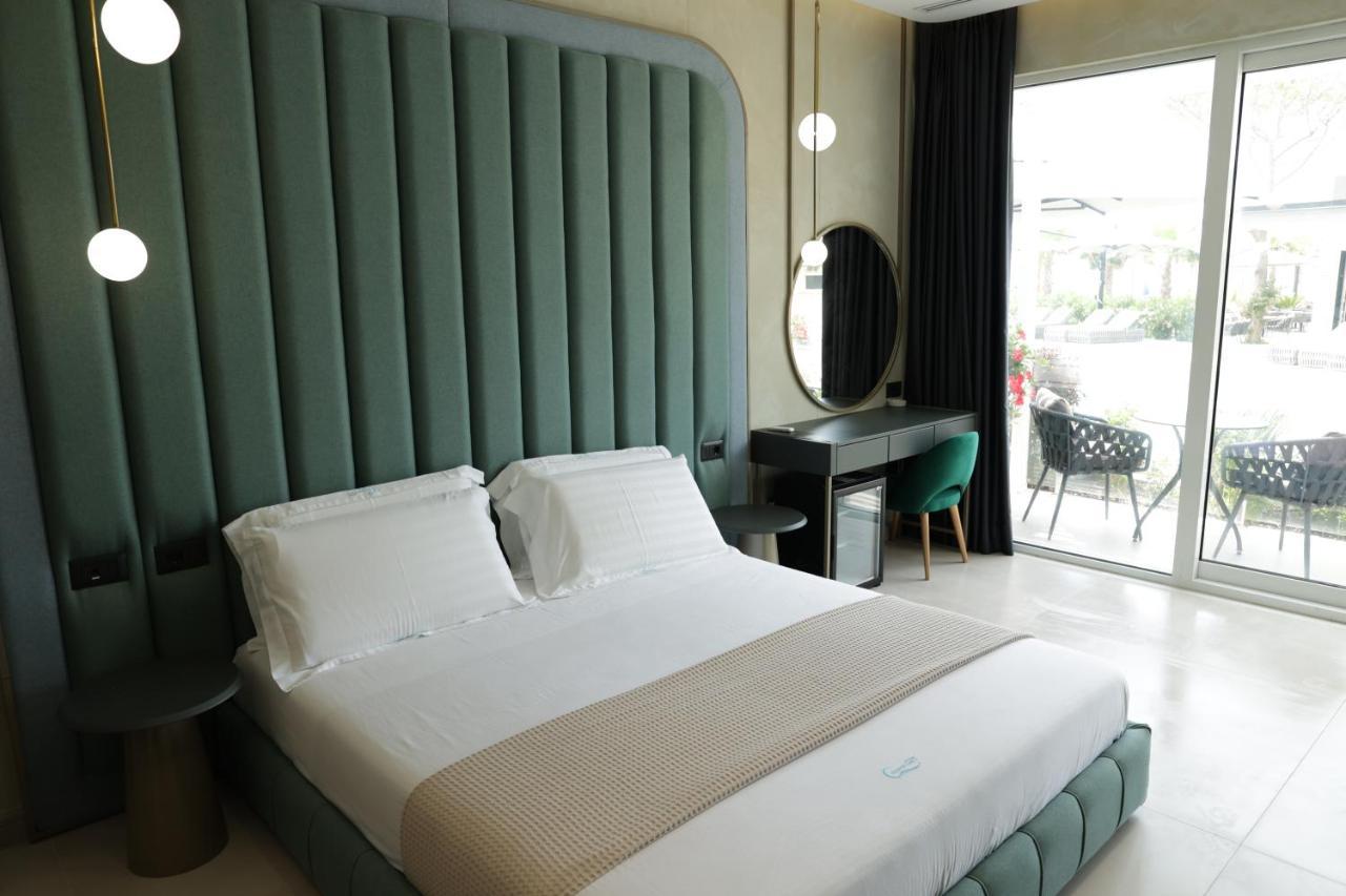 Comfort Suites Голем Экстерьер фото